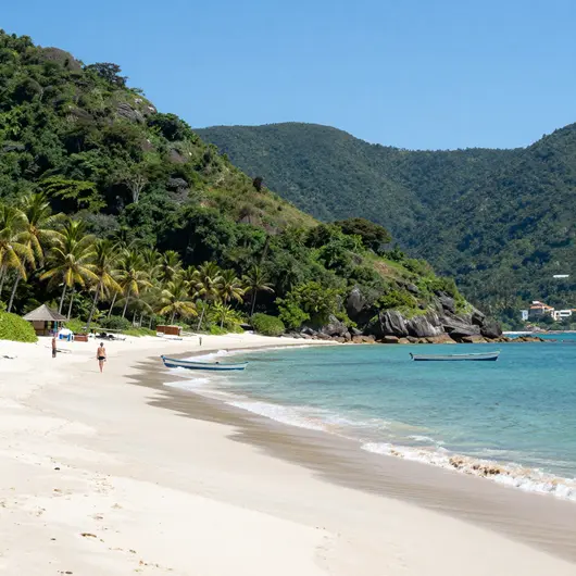 Descubra a Praia do Abraãozinho: Um Refúgio em Ilha Grande
